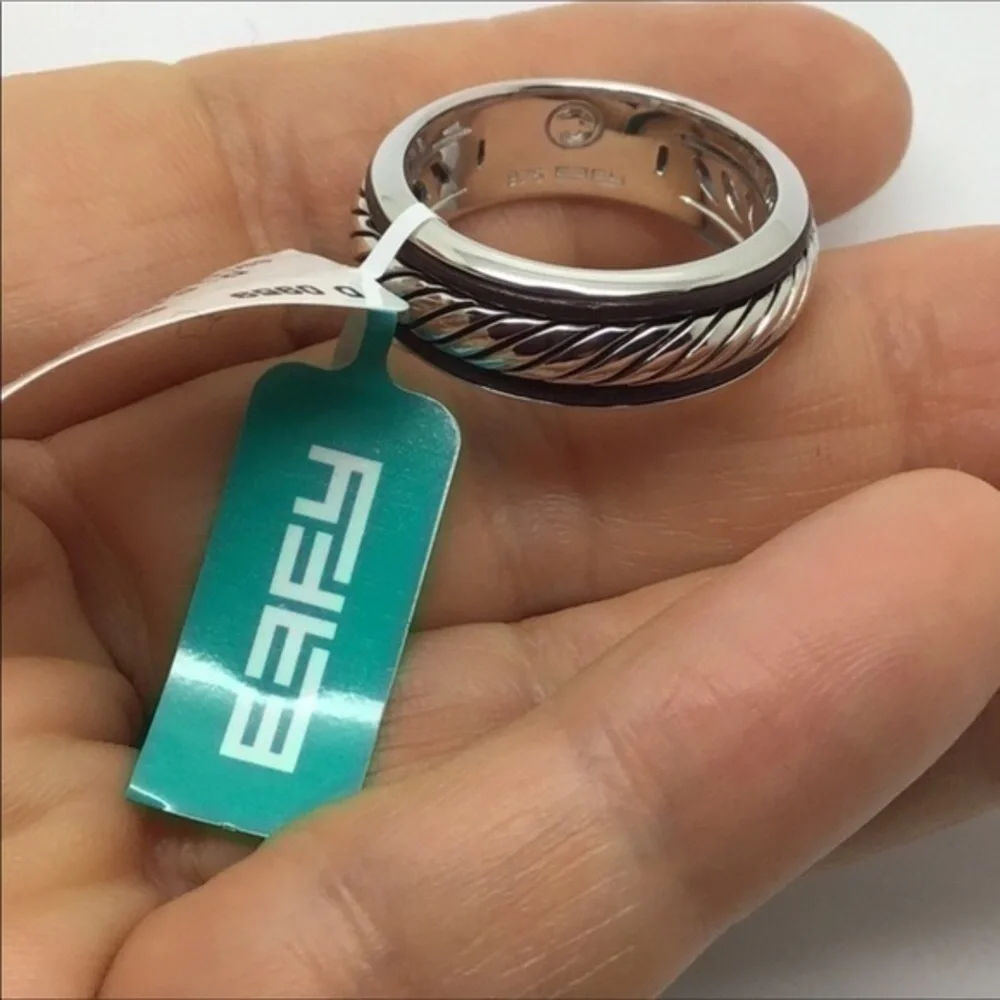 - NWOT EFFY sterling Silver leather band ring
